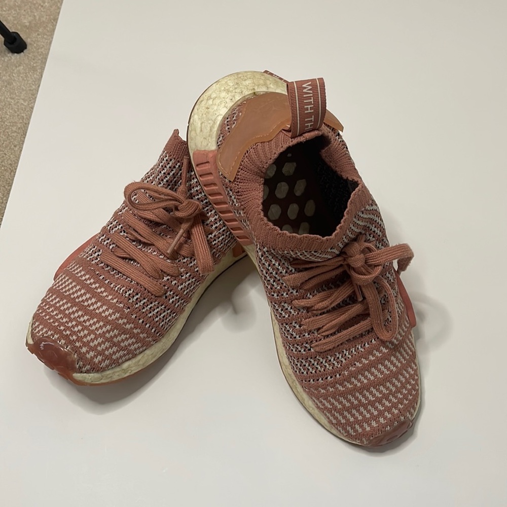 Adidas NMD R1 - Picture 2 of 5
